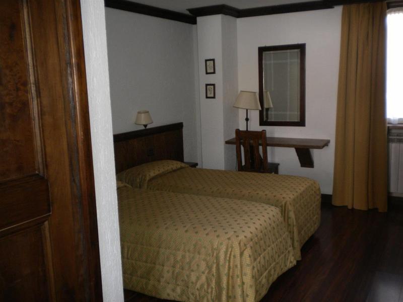 Hotel Tavernier Courmayeur Buitenkant foto