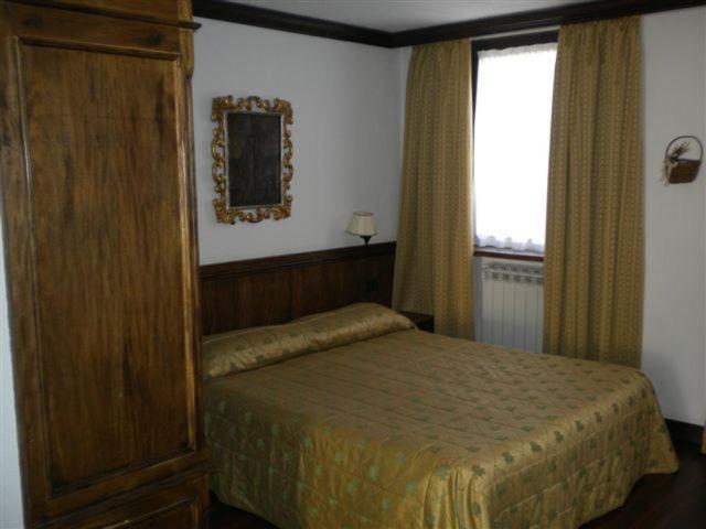 Hotel Tavernier Courmayeur Buitenkant foto